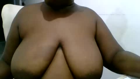 achamontana online show from September 2025 12:34:02 AM