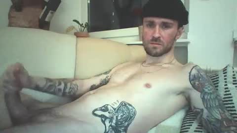 achix2704 online show from March 2026 09:54:01 PM