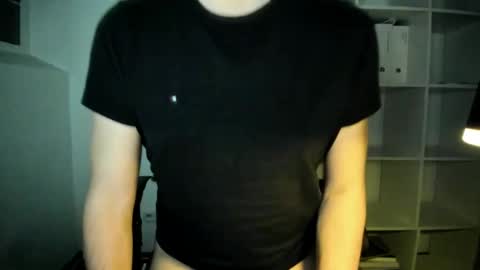Snapshot of achtinch chatting on January 2025 12:39:01 AM ACHTINCH online show from January 2025 12:39:01 AM