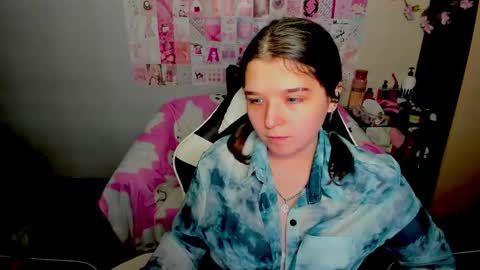 Kate online show from November 2025 12:54:02 AM