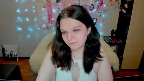 Kate online show from April 2026 01:07:02 AM