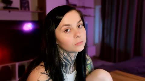 acid_pie online show from May 2026 08:28:02 PM