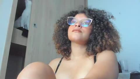  Isa  online show from October 2025 04:08:02 AM