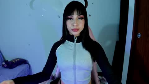   online show from May 2026 08:00:01 AM