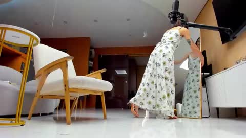 Ada   online show from October 2025 05:25:01 PM