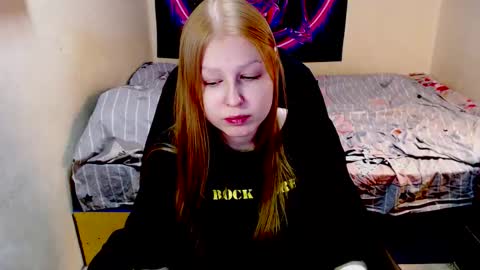 Snapshot of adagretta chatting on December 2025 02:42:01 AM adagretta online show from December 2025 02:42:01 AM