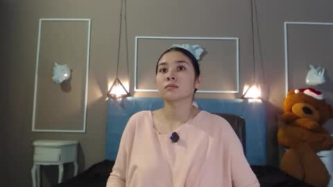 Snapshot of adaira31 chatting on December 2025 04:31:02 AM Adaira online show from December 2025 04:31:02 AM