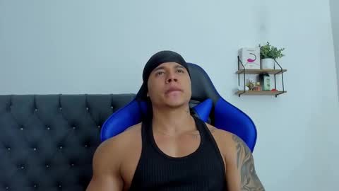 Snapshot of adam_boss chatting on November 2025 09:42:02 AM adam boss online show from November 2025 09:42:02 AM