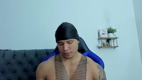 Snapshot of adam_boss chatting on December 2025 08:29:02 AM adam boss online show from December 2025 08:29:02 AM