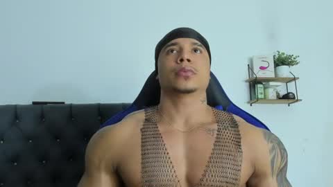 Snapshot of adam_boss chatting on June 2026 08:05:02 AM adam boss online show from June 2026 08:05:02 AM
