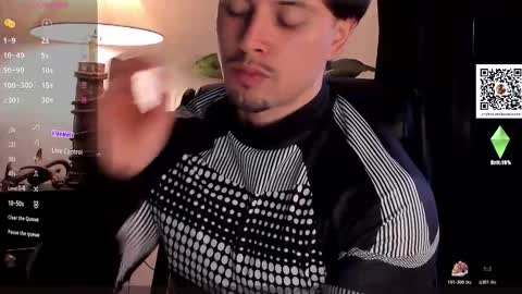 Adam online show from November 2025 08:18:02 PM