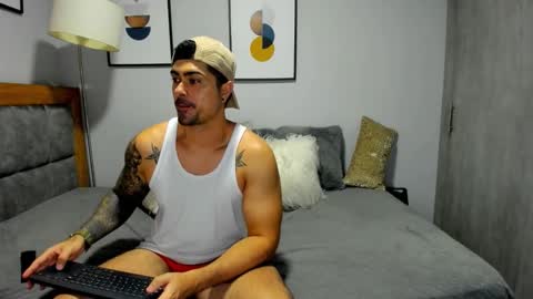 adam clarke online show from November 2025 05:17:02 AM