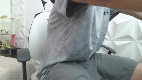 Snapshot of adam_evehotroom chatting on January 2025 04:35:01 PM adam_evehotroom online show from January 2025 04:35:01 PM