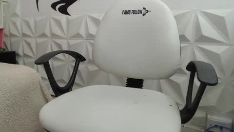 Snapshot of adam_evehotroom chatting on February 2025 10:12:01 PM adam_evehotroom online show from February 2025 10:12:01 PM