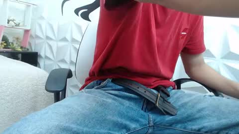 Snapshot of adam_evehotroom chatting on February 2025 09:20:02 PM adam_evehotroom online show from February 2025 09:20:02 PM