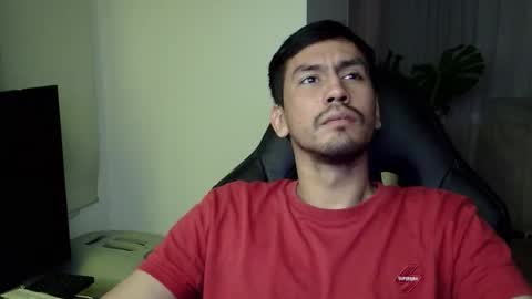 Snapshot of adam_evehotroom chatting on October 2025 03:29:02 AM adam_evehotroom online show from October 2025 03:29:02 AM