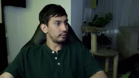 Snapshot of adam_evehotroom chatting on October 2025 02:34:01 AM adam_evehotroom online show from October 2025 02:34:01 AM