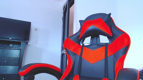 adam hot11 online show from December 2025 03:52:01 PM