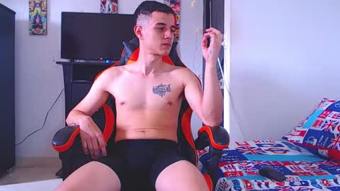 adam hot11 online show from March 2026 03:18:02 PM