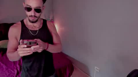 Hello welcome 3 online show from September 2025 06:35:02 PM