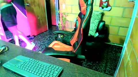 Adam Valencia online show from December 2024 03:11:02 AM