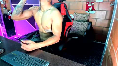 Adam Valencia online show from December 2024 02:43:02 AM