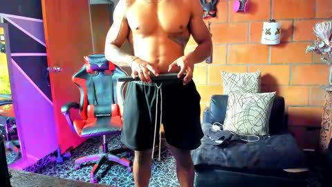 Adam Valencia online show from February 2025 10:09:02 PM