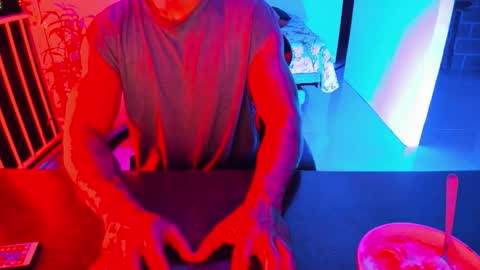 Adam Valencia online show from October 2025 11:13:01 PM