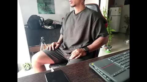Adam Valencia online show from June 2026 08:35:01 PM