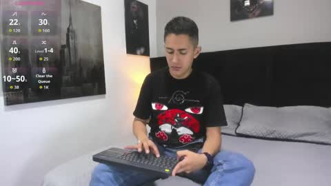 adam_walker_1 online show from May 2026 02:55:02 PM
