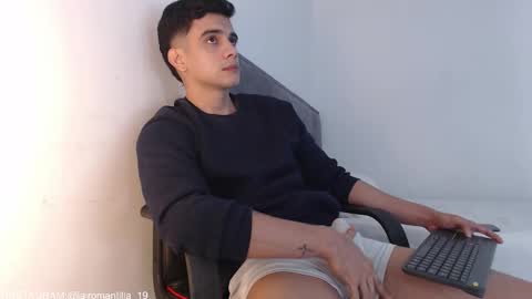 Hello guys excuse my absence I will be absent for several days for health reasons I hope you understand thank you very much. online show from December 2025 12:26:01 AM