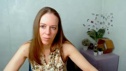 adamais_ online show from May 2026 09:26:02 AM