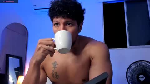 adambrocs1 online show from June 2026 03:31:02 AM