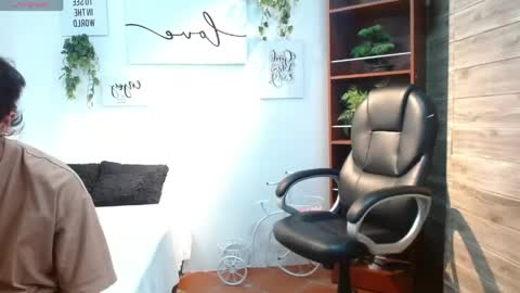 Adam online show from April 2026 01:53:02 AM