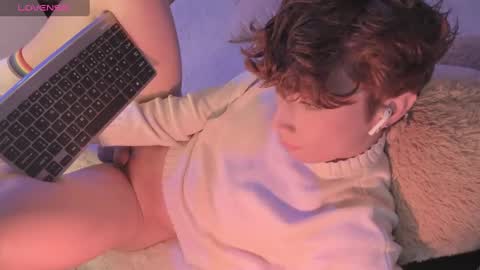 Snapshot of adamdayt chatting on February 2025 05:40:01 AM Adam Dayt online show from February 2025 05:40:01 AM