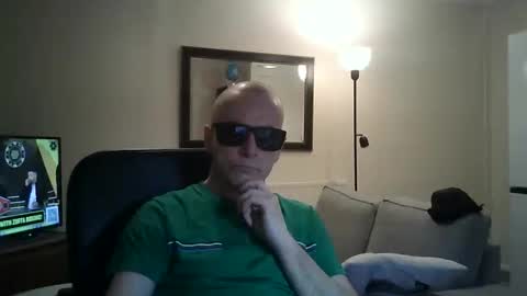 adamjhill62 online show from February 2026 09:24:02 PM