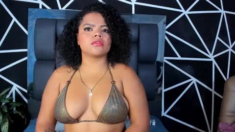 Cloe Adams  online show from March 2025 09:44:01 AM