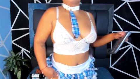 Cloe Adams  online show from March 2025 10:13:02 AM