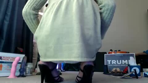 TaylorSexbot online show from January 2025 06:02:01 PM