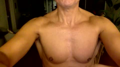 Snapshot of adamsix9 chatting on November 2025 12:10:02 AM Adam online show from November 2025 12:10:02 AM