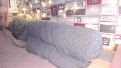 Victoria online show from December 2024 12:20:02 AM