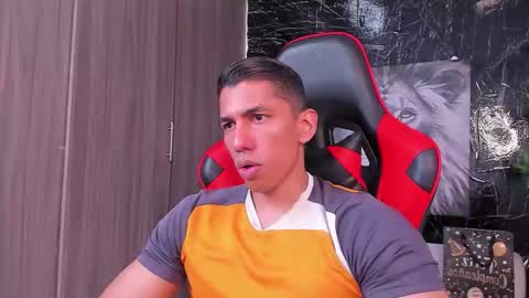 Adan Sin online show from December 2025 04:38:01 PM