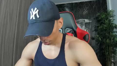 Adan Sin online show from June 2026 03:05:02 PM