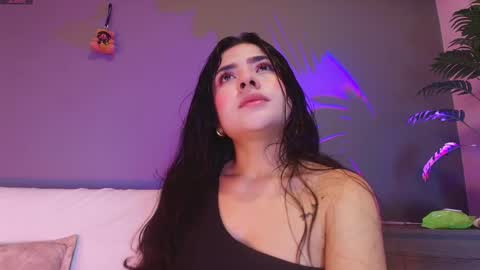  Adara Johnson  online show from April 2026 11:42:02 AM