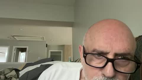 add_me_2 online show from May 2026 07:08:01 PM