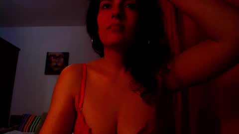 Snapshot of addicted2uts chatting on March 2026 09:43:01 PM amy online show from March 2026 09:43:01 PM