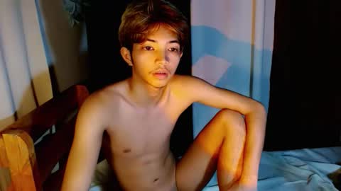 Snapshot of addicted_to_alex chatting on September 2025 06:52:01 PM addicted_to_alex online show from September 2025 06:52:01 PM