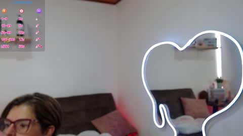 Snapshot of adeellee_ chatting on February 2025 04:53:02 PM adeellee online show from February 2025 04:53:02 PM