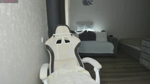 Adel online show from April 2026 07:33:02 AM