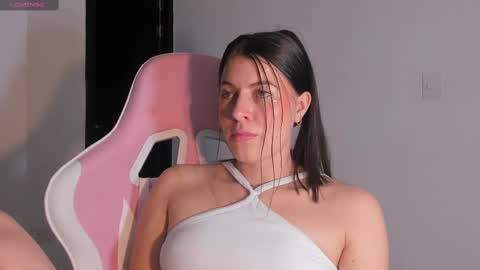 Snapshot of adela_parker chatting on December 2024 06:02:01 PM Adela Parker online show from December 2024 06:02:01 PM